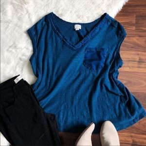 Anthropologie Postmark V-neck pocket Tee shirt